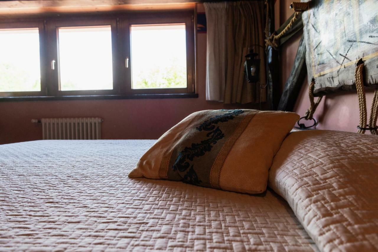 Agriturismo Mezzaluna Malchina Екстериор снимка