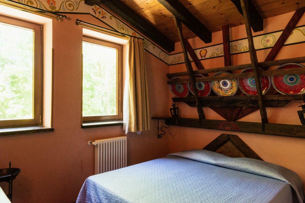 Agriturismo Mezzaluna Malchina Екстериор снимка